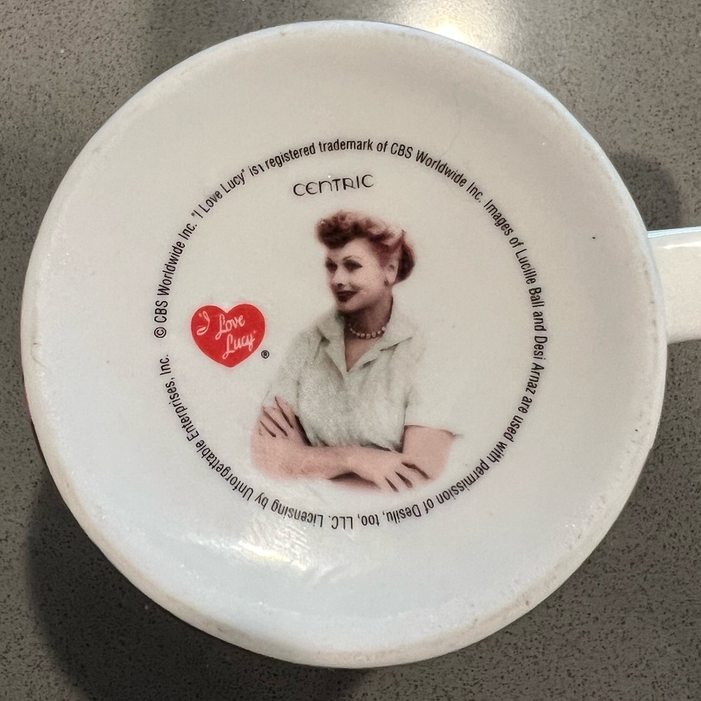 I Love Lucy Lucille Ball and Desi Arnaz Centric Coffee Cup Mug - Picture 6 of 6